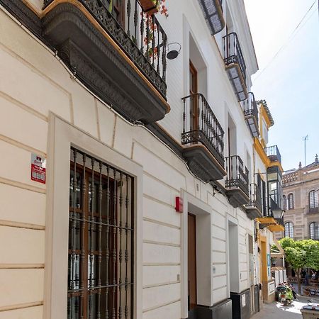Angeles Santa Cruz Deluxe By Valcambre Apartment Seville Exterior photo