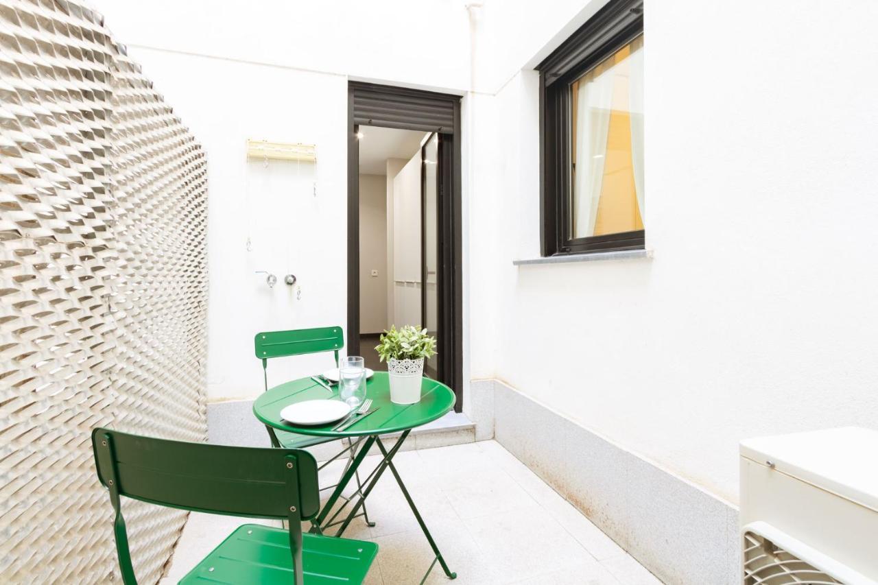 Angeles Santa Cruz Deluxe By Valcambre Apartment Seville Exterior photo