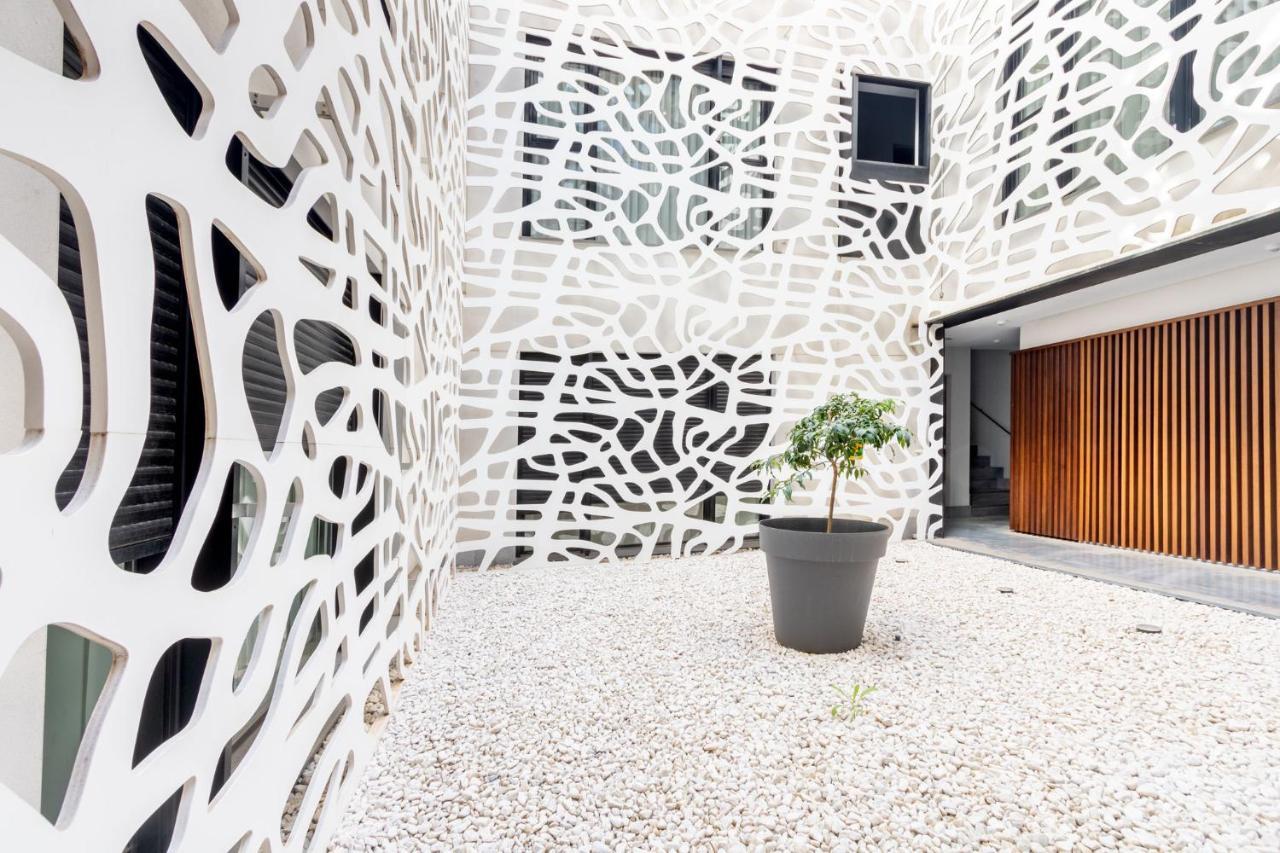 Angeles Santa Cruz Deluxe By Valcambre Apartment Seville Exterior photo